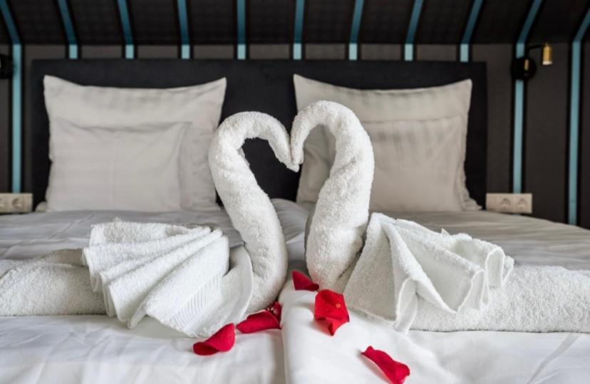 Hotel Clariss Balatonalmádi Kültér fotó