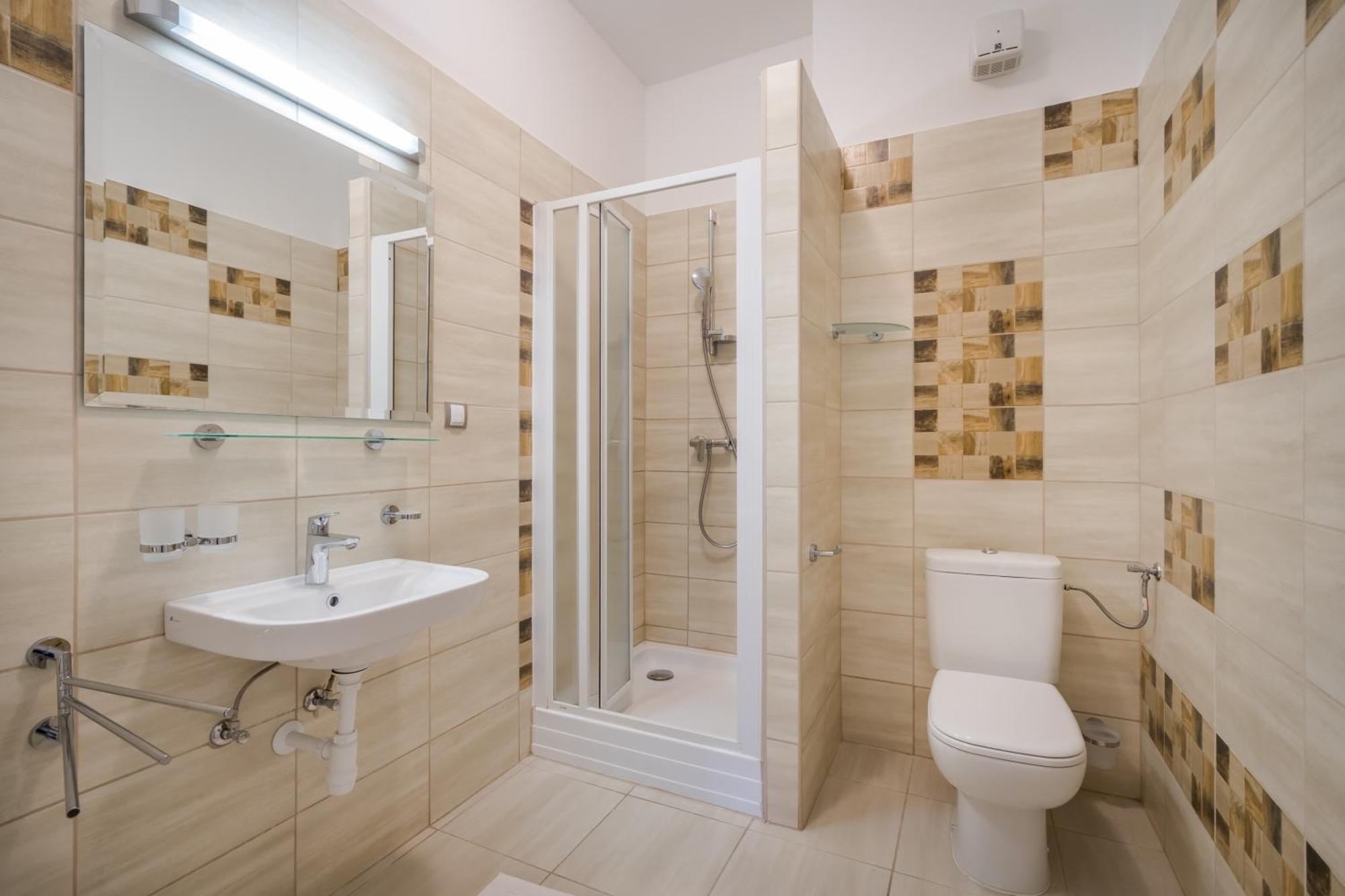 Hotel Clariss Balatonalmádi Szoba fotó