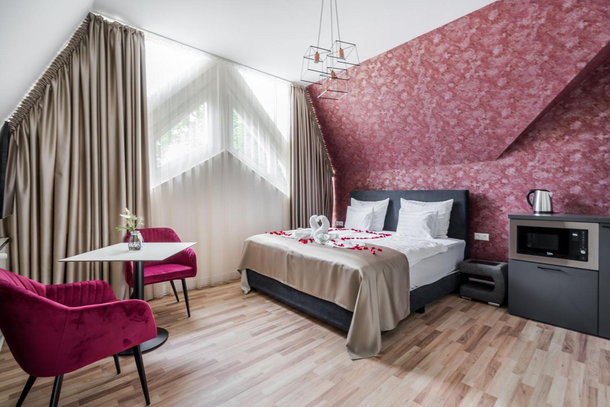 Hotel Clariss Balatonalmádi Szoba fotó