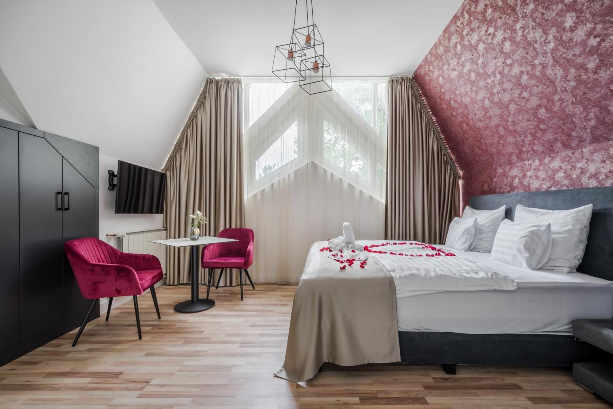Hotel Clariss Balatonalmádi Szoba fotó